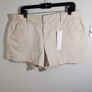 Nwt Calvin Klein khaki shorts‎ plus size 14